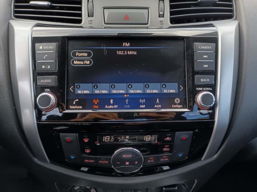 nissan frontier 2.3 16v turbo diesel xe cd 4x4 automatico 4p 2024