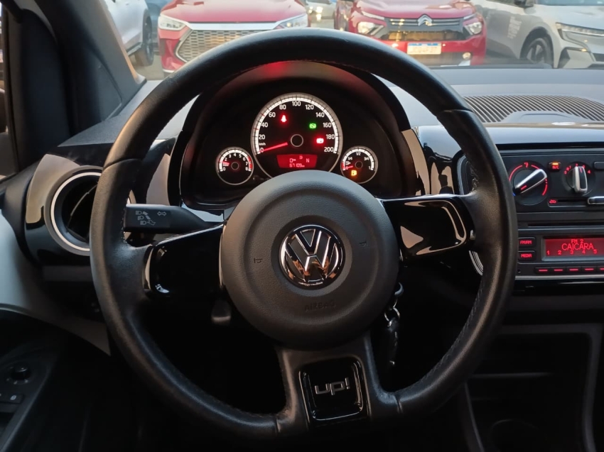 volkswagen up 1.0 mpi run 12v flex 4p manual automatico 2017