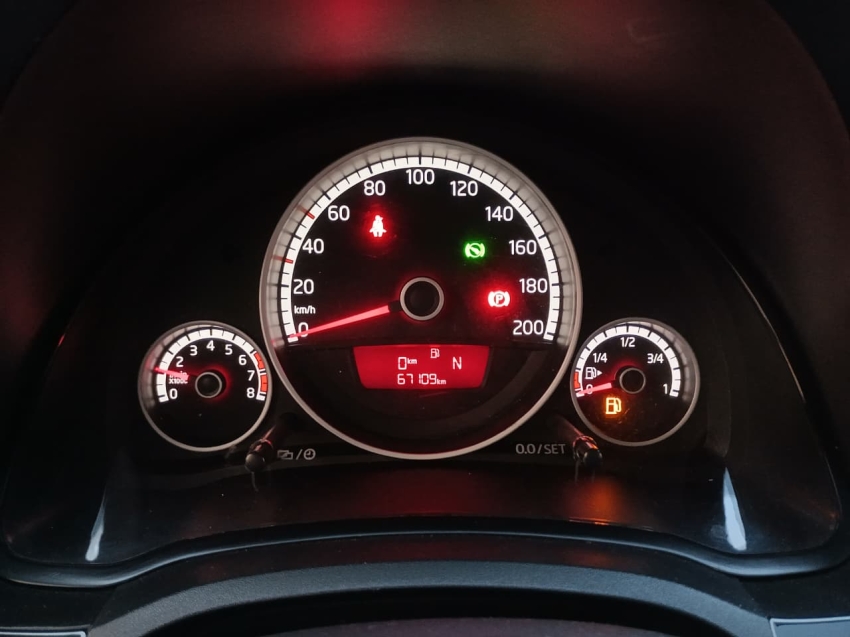 volkswagen up 1.0 mpi run 12v flex 4p manual automatico 2017
