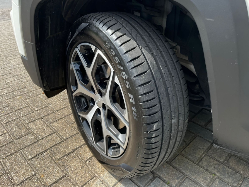 jeep renegade 1.3 t270 turbo flex sahara at6 4p automatico 2025