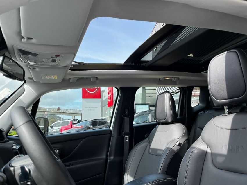 jeep renegade 1.3 t270 turbo flex sahara at6 4p automatico 2025