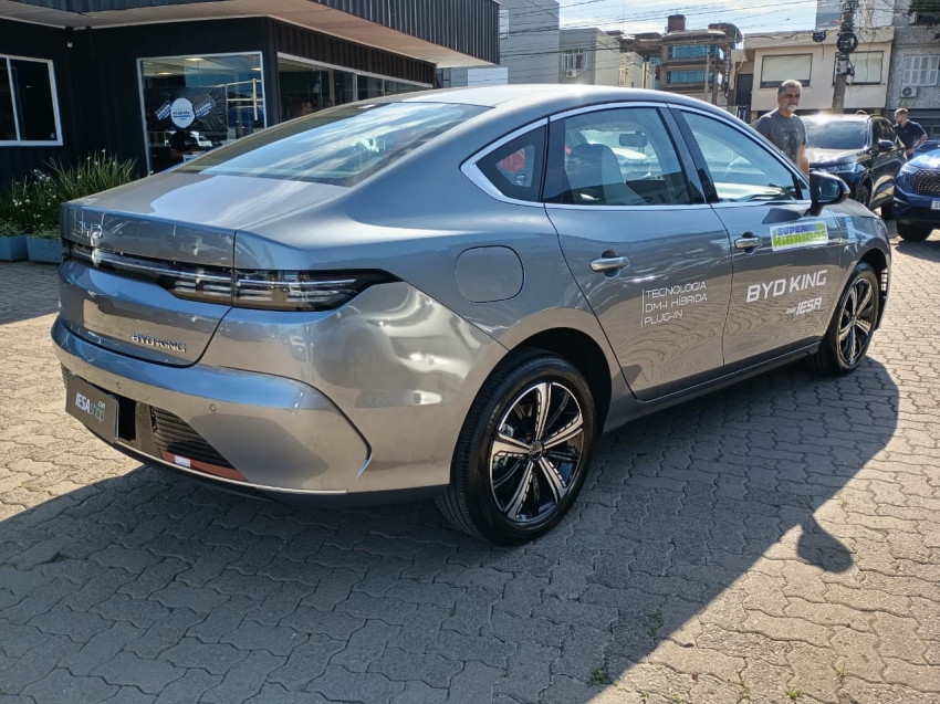 byd king 1.5 dm-i phev gs automatico 1.1 eletrico 4p 20252