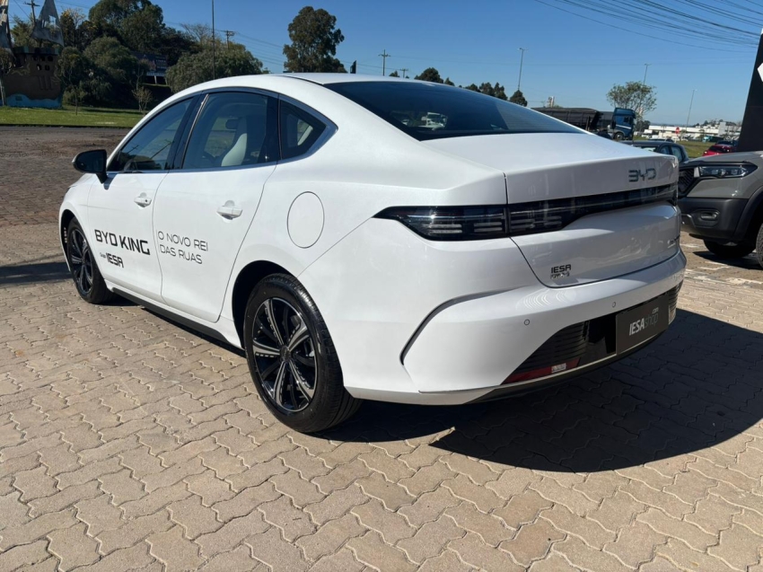 byd king 1.5 dm-i phev gl automatico 1.1 eletrico 4p 2025