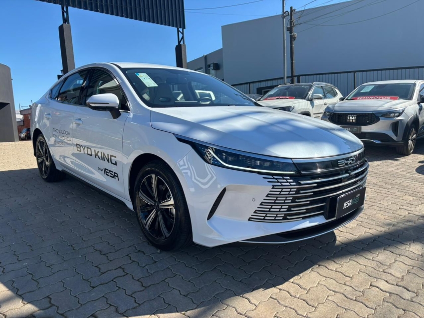 byd king 1.5 dm-i phev gl automatico 1.1 eletrico 4p 2025
