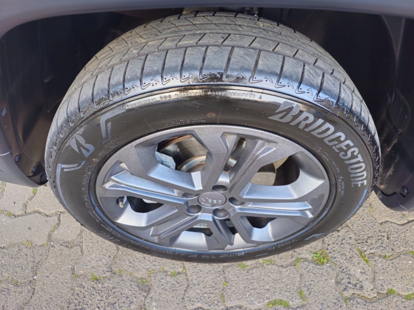 jeep compass 1.3 t270 turbo flex longitude at6 4p automatico 2025