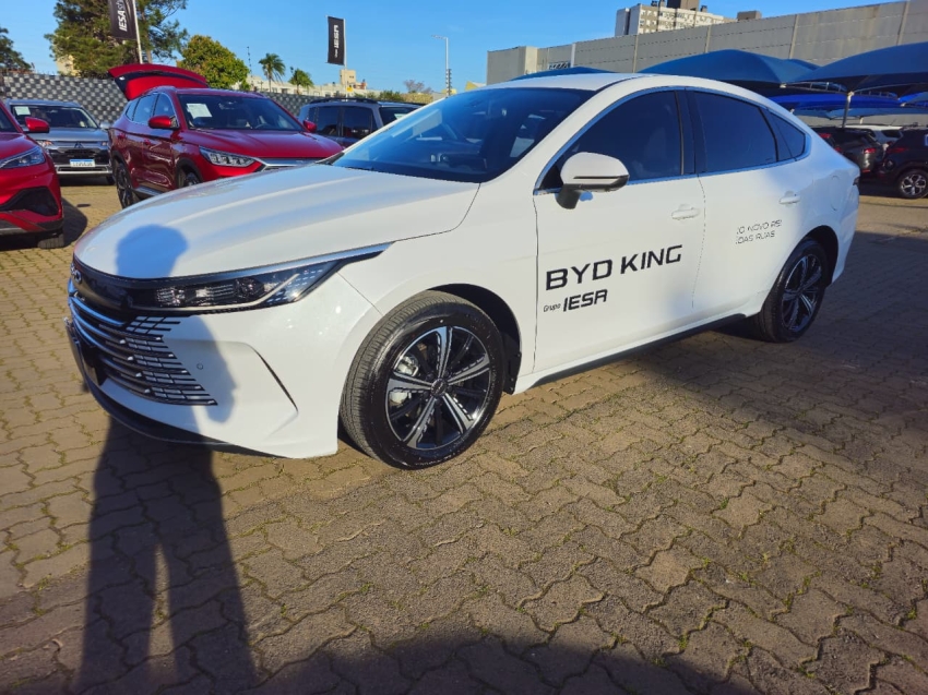 byd king 1.5 dm-i phev gs automatico 1.1 eletrico 4p 2025