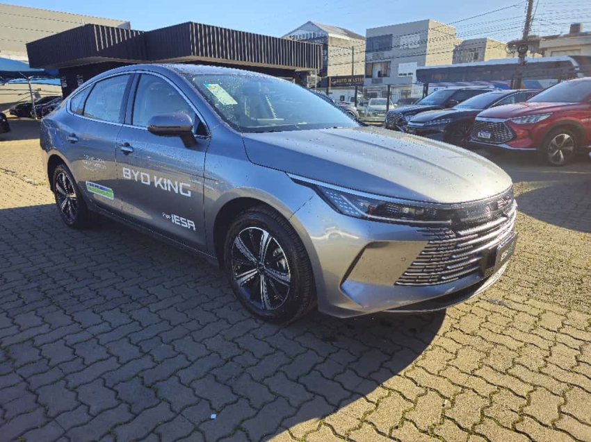 byd king 1.5 dm-i phev gs automatico 1.1 eletrico 4p 2025