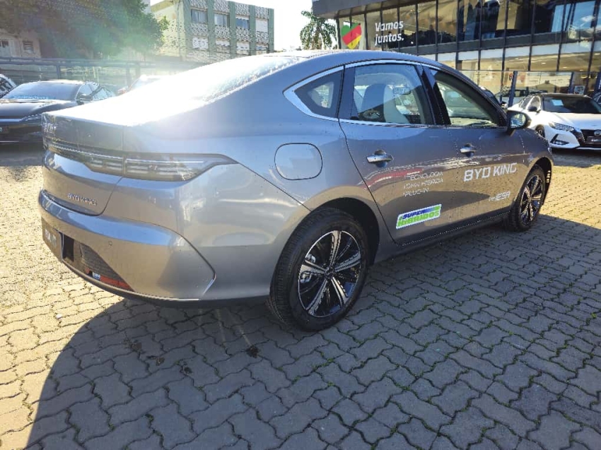 byd king 1.5 dm-i phev gs automatico 1.1 eletrico 4p 2025