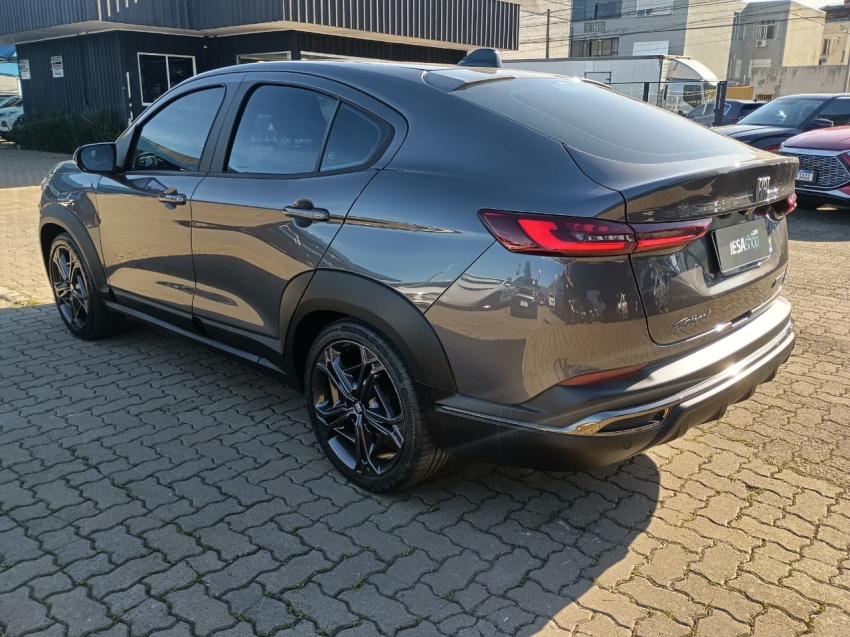 fiat fastback 1.3 turbo 270 flex limited edition at6 4p automatico 2023