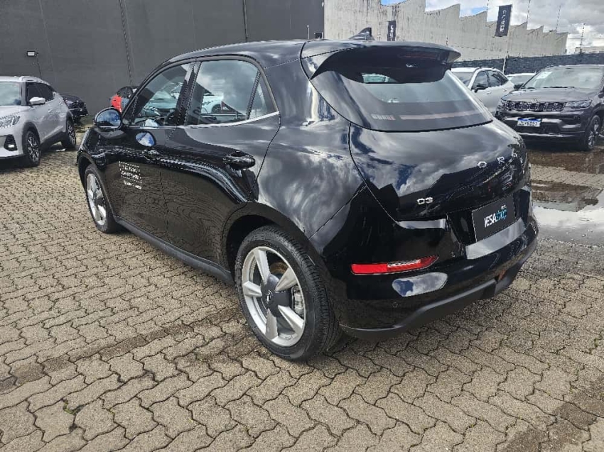 gwm ora 03 48 kw eletrico skin 1.1 4p automatico 2024