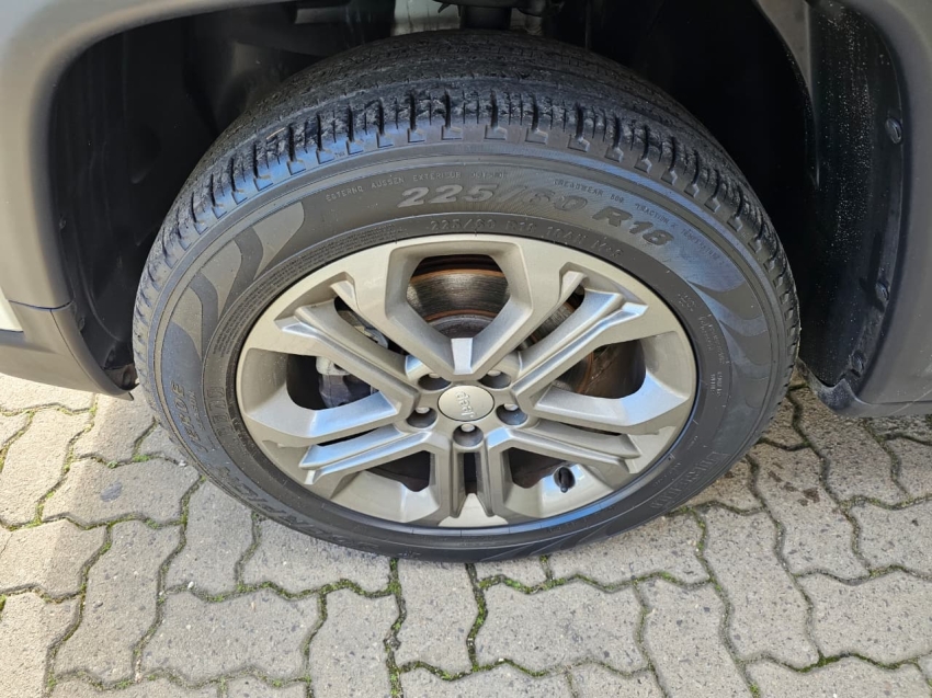 jeep compass 1.3 t270 turbo flex longitude at6 4p automatico 202314