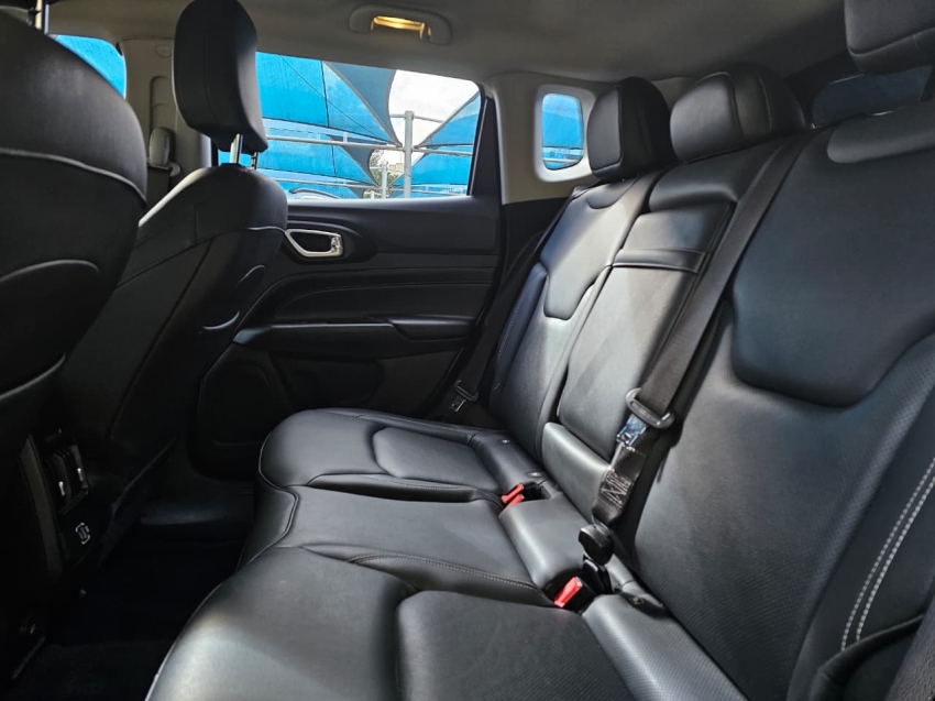 jeep compass 1.3 t270 turbo flex longitude at6 4p automatico 20237