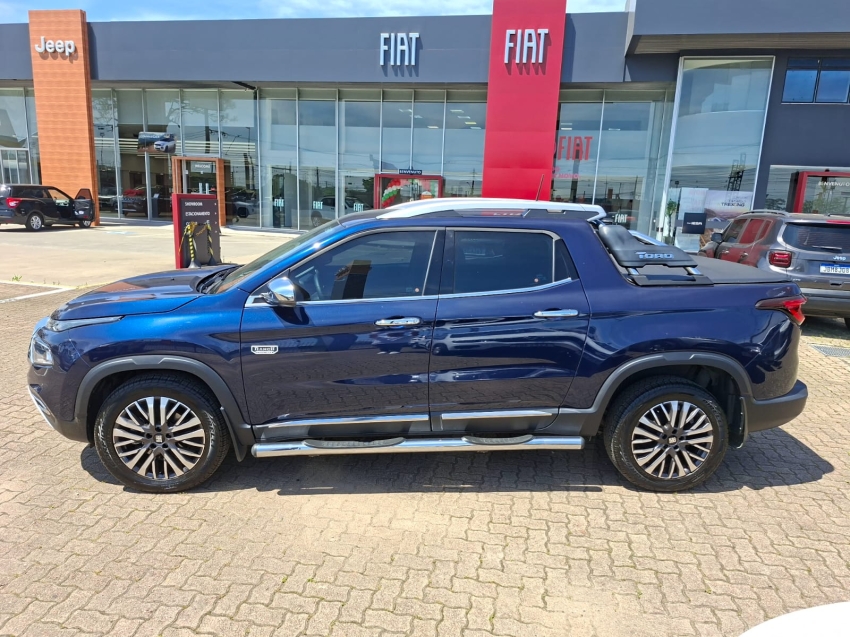 fiat toro 2.0 16v turbo diesel ranch 4wd at9 1.9 4p automatico 2025