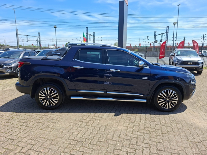 fiat toro 2.0 16v turbo diesel ranch 4wd at9 1.9 4p automatico 2025