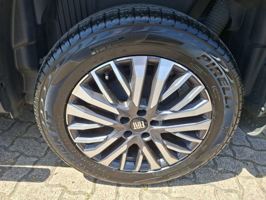 fiat toro 2.0 16v turbo diesel ranch 4wd at9 1.9 4p automatico 2025