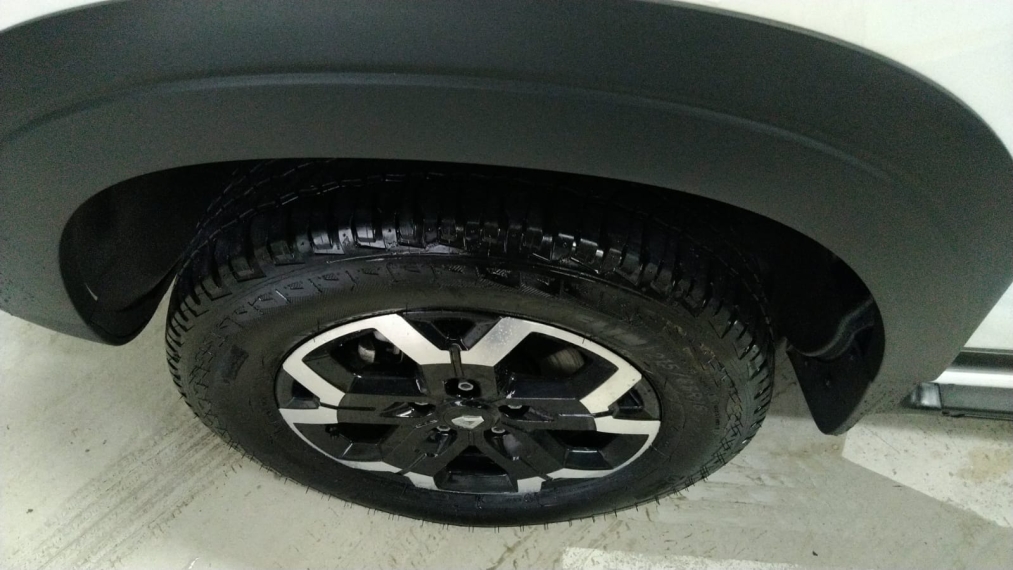 renault oroch 1.3 tce flex outsider x-tronic 4p automatico 2025