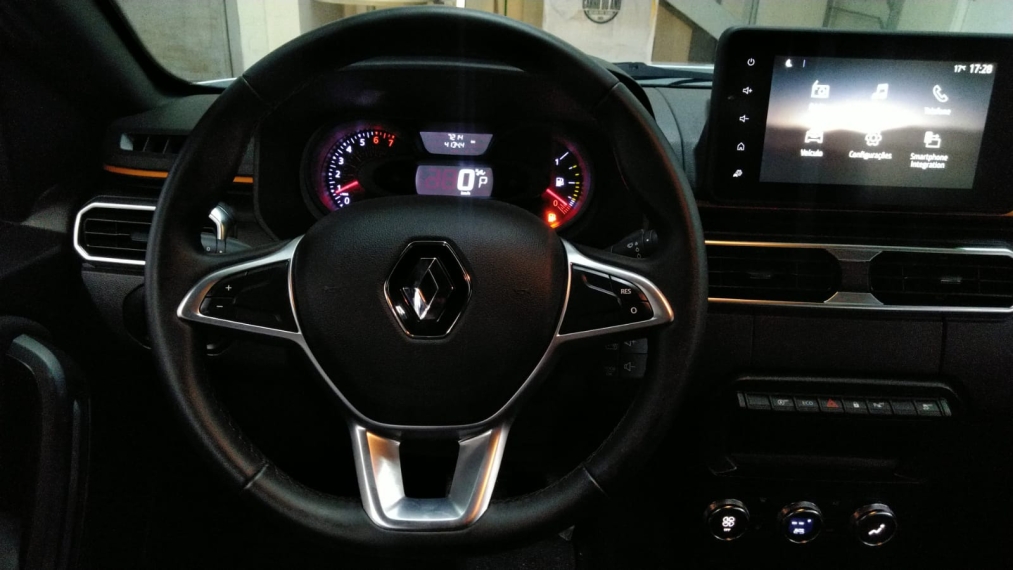 renault oroch 1.3 tce flex outsider x-tronic 4p automatico 2025