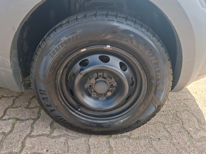 fiat strada 1.4 mpi working cd 8v flex 2p manual 3p 201415