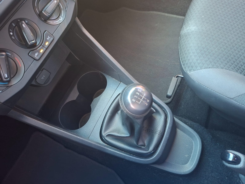 volkswagen gol 1.0 12v mpi totalflex 4p manual flex 202013