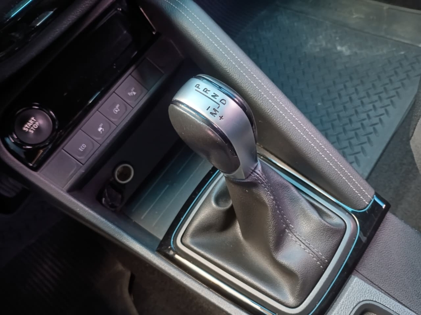 renault captur 1.3 tce flex zen x-tronic 4p automatico 202211