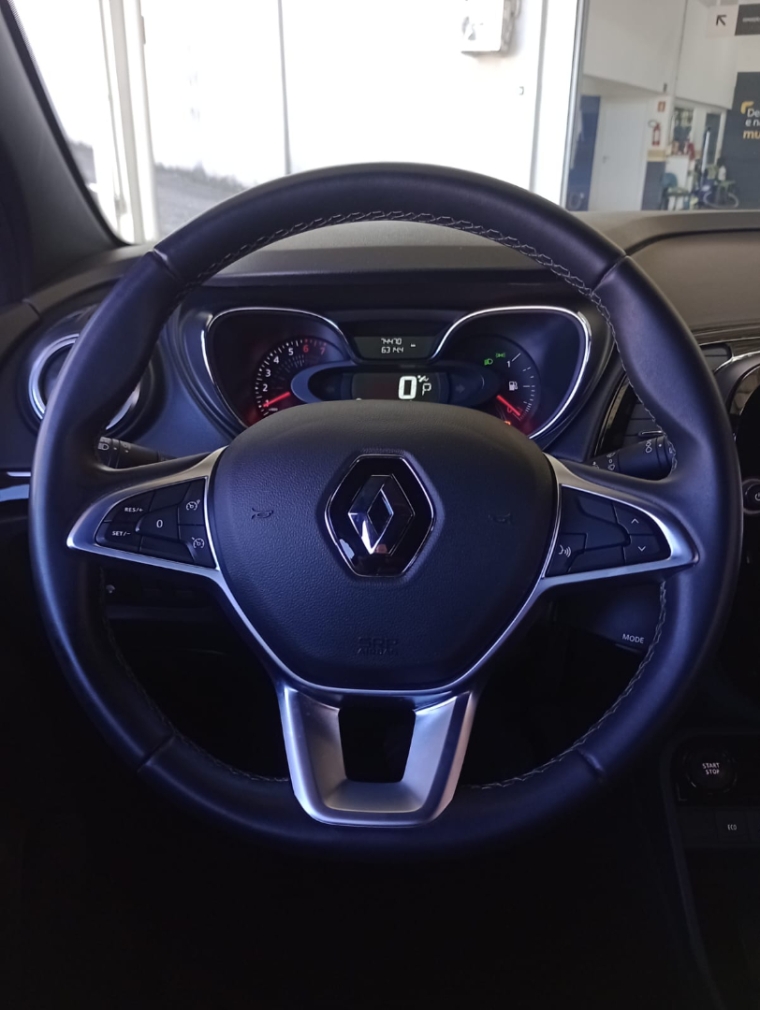 renault captur 1.3 tce flex zen x-tronic 4p automatico 2022