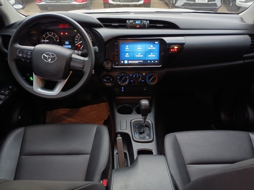 toyota hilux 2.8 d-4d turbo diesel cd power pack 4x4 automatica 5p automatico 20248