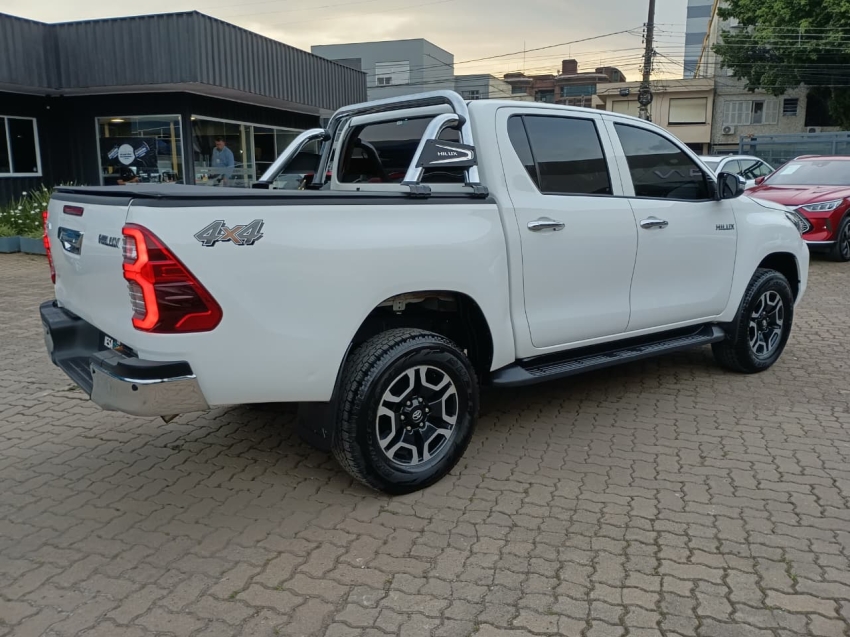 toyota hilux 2.8 d-4d turbo diesel cd power pack 4x4 automatica 5p automatico 20242