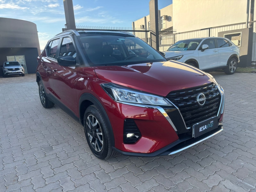Nissan Kicks     2023