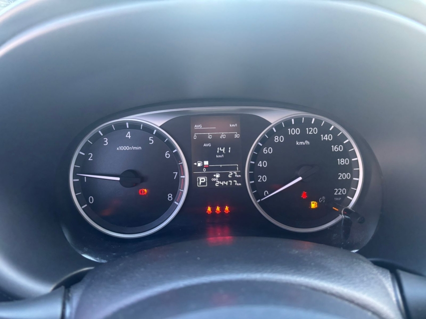 Nissan Kicks     2023