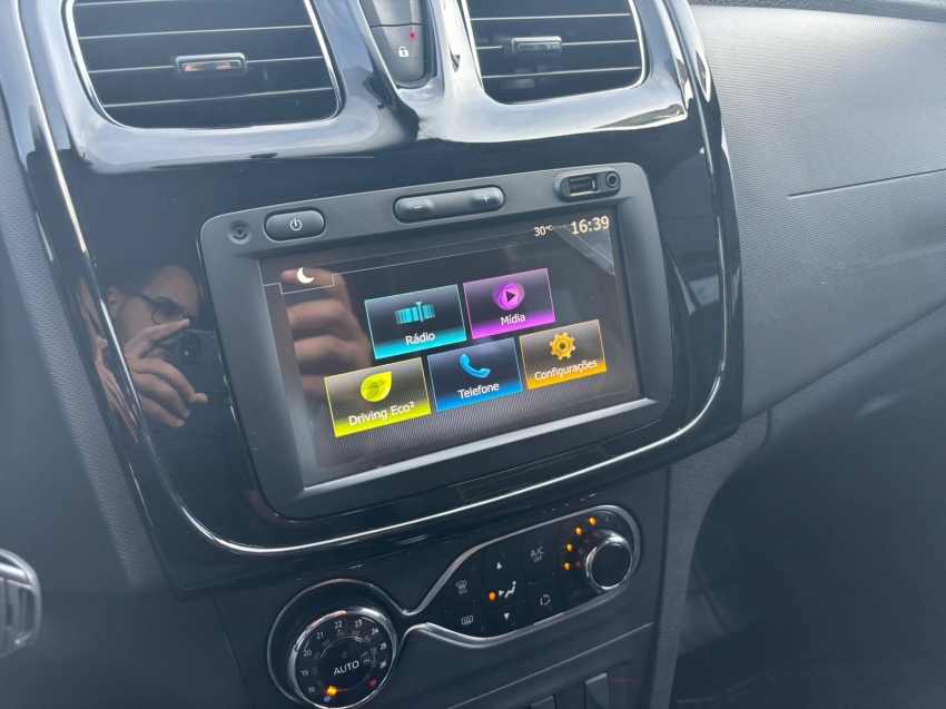 renault stepway 1.6 16v sce flex iconic x-tronic 4p automatico 202010