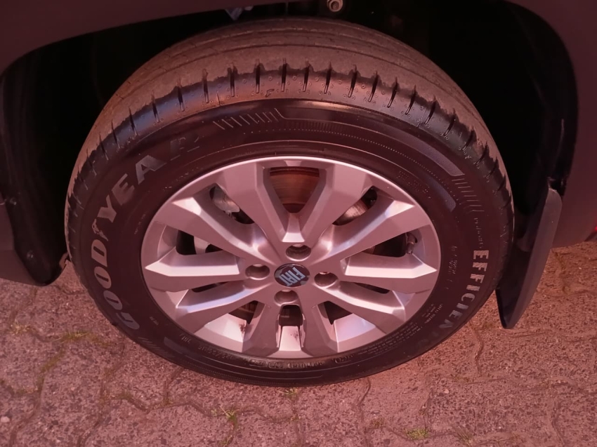 fiat strada 1.3 firefly flex freedom cs manual 2p 202413