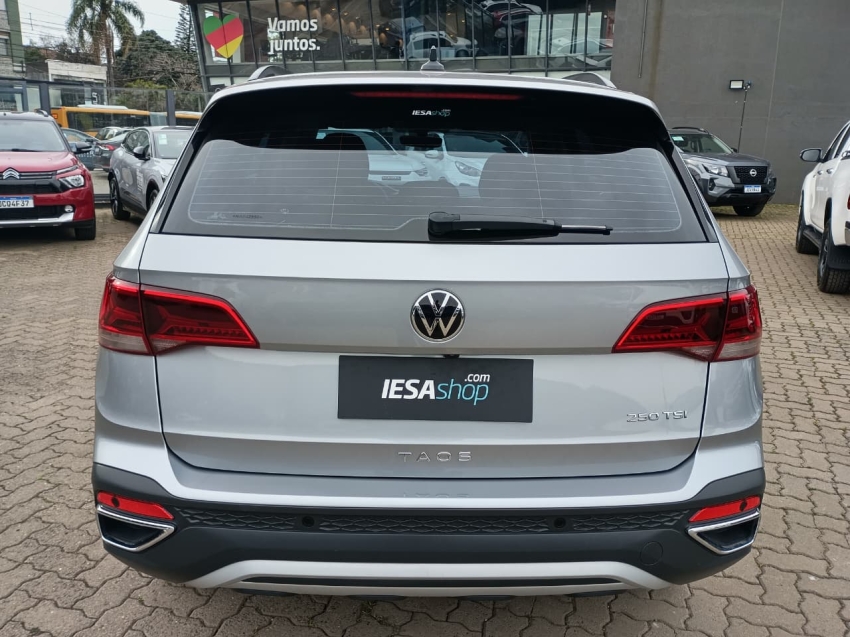 volkswagen taos 1.4 250 tsi total flex comfortline automatico 4p 2022
