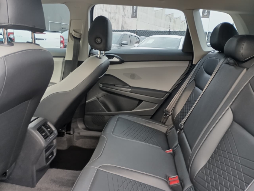 volkswagen taos 1.4 250 tsi total flex comfortline automatico 4p 2022