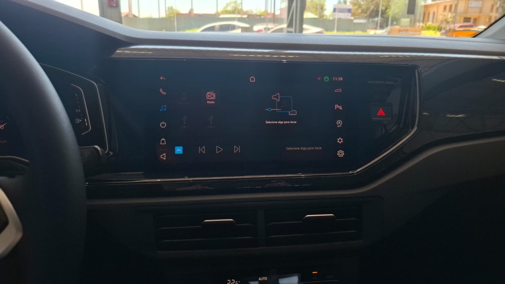 Volkswagen Polo     2025