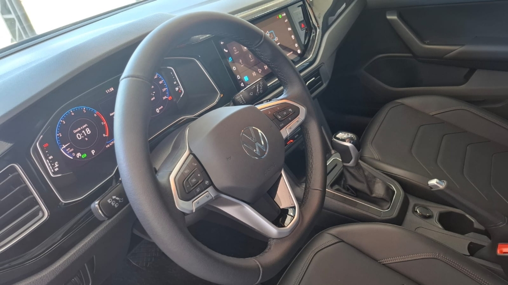 Volkswagen Polo     2025