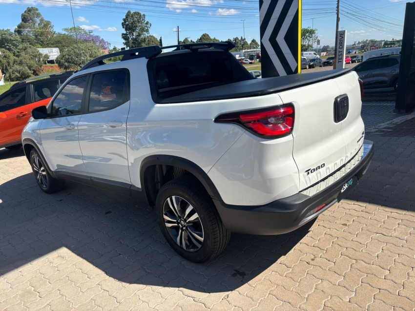 fiat toro 1.3 turbo 270 flex freedom at6 4p automatico 20254