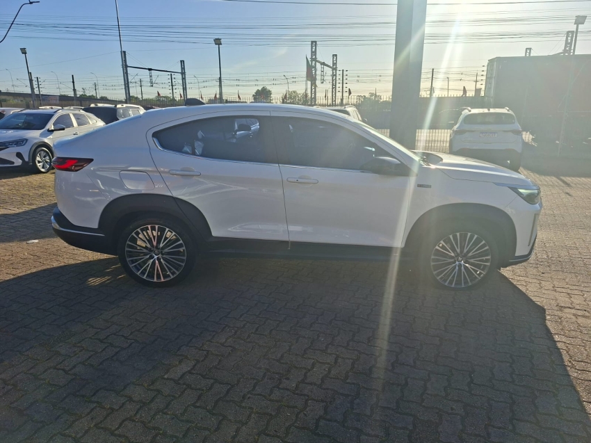 Fiat Fastback     2024