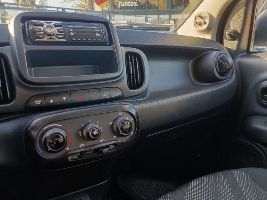 Fiat Mobi     2023