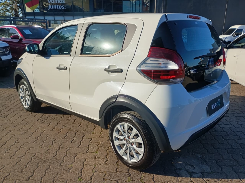 Fiat Mobi     2023