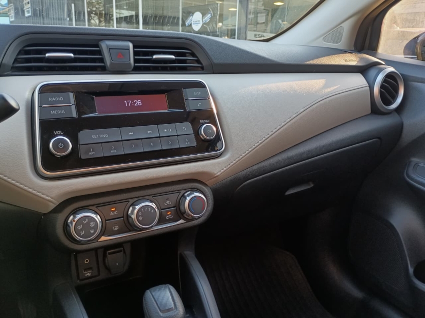 Nissan Versa     2022