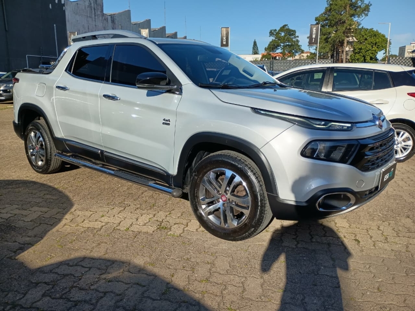 Fiat Toro     2017