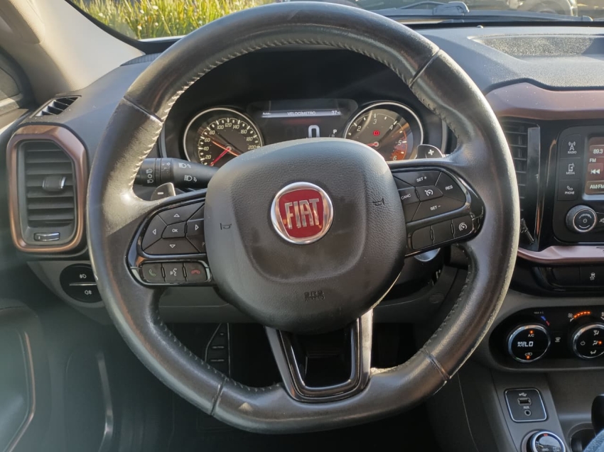 Fiat Toro     2017