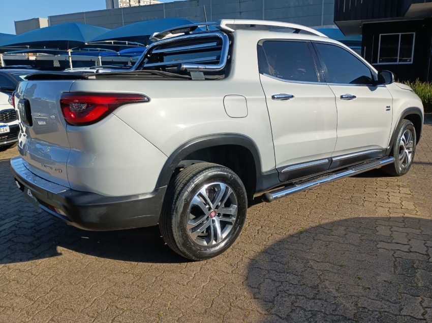 Fiat Toro     2017