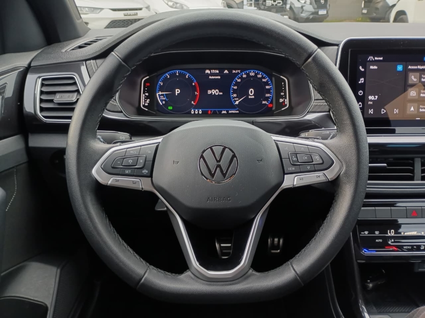 volkswagen t-cross 1.4 250 tsi total flex highline automatico 1.3 4p 2025