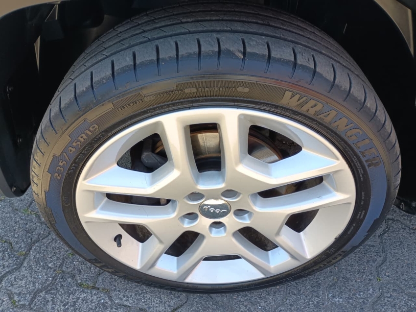 jeep renegade 1.8 16v flex limited 4p automatico 202115