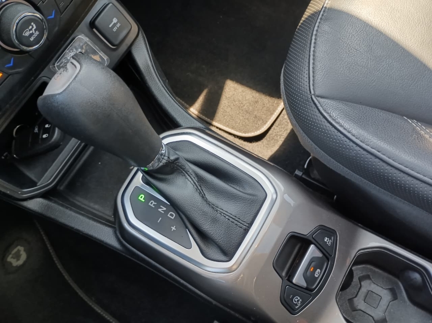 jeep renegade 1.8 16v flex limited 4p automatico 202113