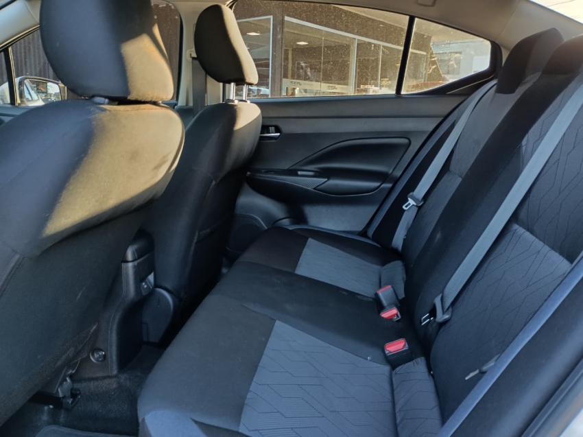 nissan versa 1.6 16v flex advance xtronic 5p automatico 2025