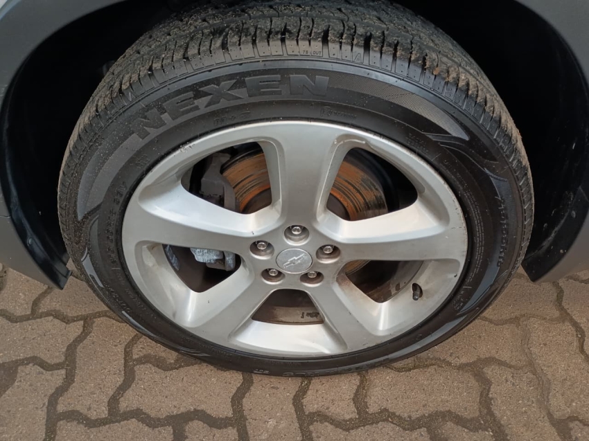 chevrolet tracker 1.8 mpfi ltz 4x2 16v flex 4p automatico 201615