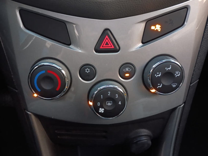 chevrolet tracker 1.8 mpfi ltz 4x2 16v flex 4p automatico 201611