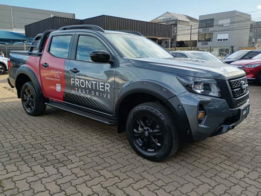 nissan frontier 2.3 16v turbo diesel attack cd 4x4 automatico 1.9 4p 2025